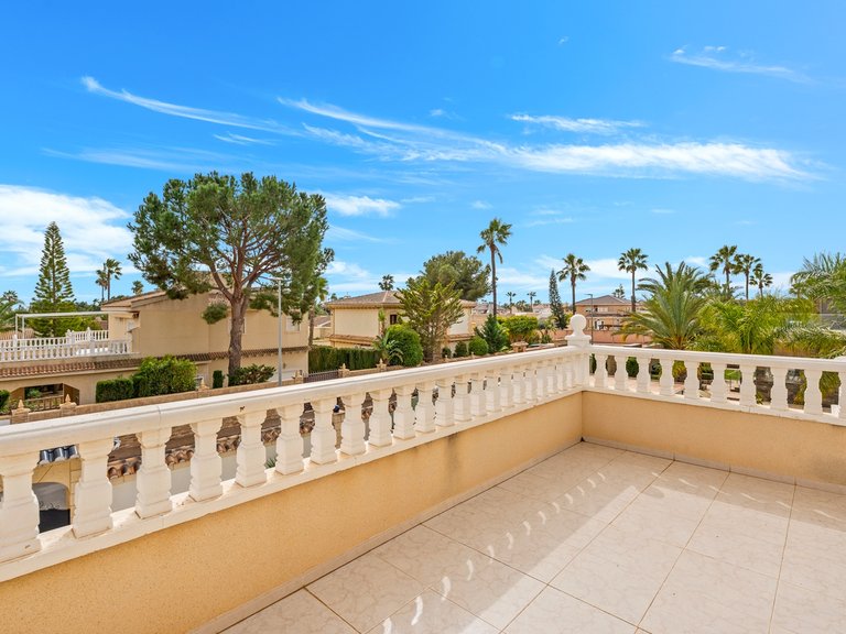 Villa for Sale in Ciudad Quesada, Ciudad Quesada - Rojales, Alicante 26