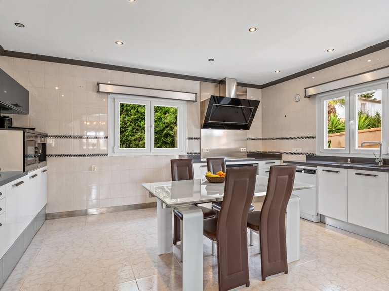 Villa for Sale in Ciudad Quesada, Ciudad Quesada - Rojales, Alicante 15