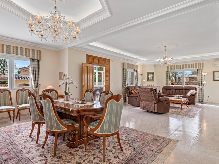 Villa for Sale in Ciudad Quesada, Ciudad Quesada - Rojales, Alicante 2