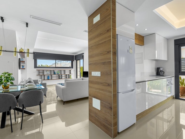 Villa for Sale in Ciudad Quesada, Ciudad Quesada - Rojales, Alicante 8