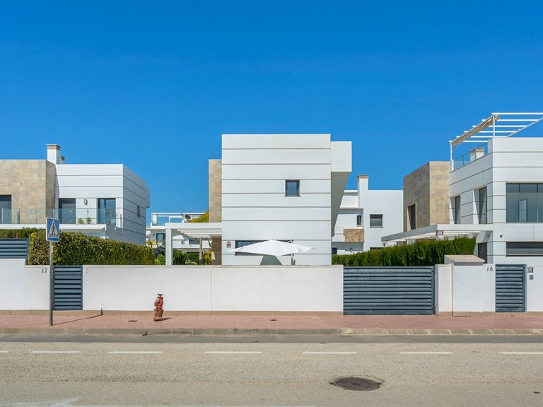 Villa for Sale in Ciudad Quesada, Ciudad Quesada - Rojales, Alicante 40