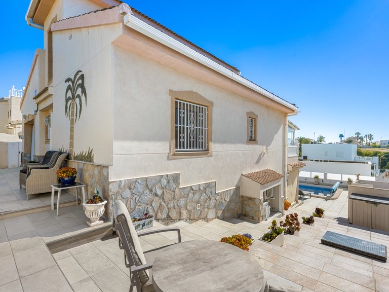 Villa for Sale in Cuidad quesada, Ciudad Quesada - Rojales, Alicante 40