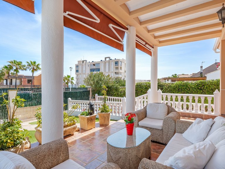 Villa for Sale in La Mata, Torrevieja, Alicante 6