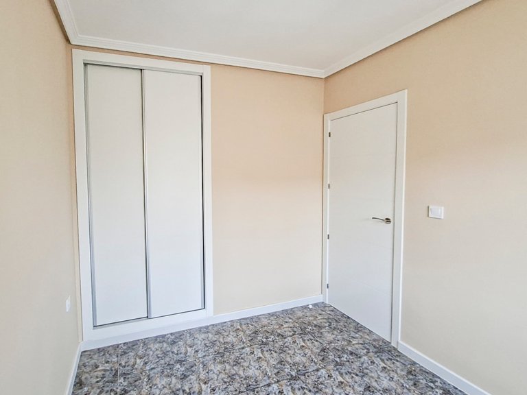 Town House for Sale in La Zenia, Alicante 13