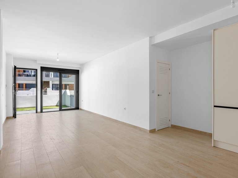 Apartment for Sale in San Miguel, San Miguel De Salinas, Alicante 5