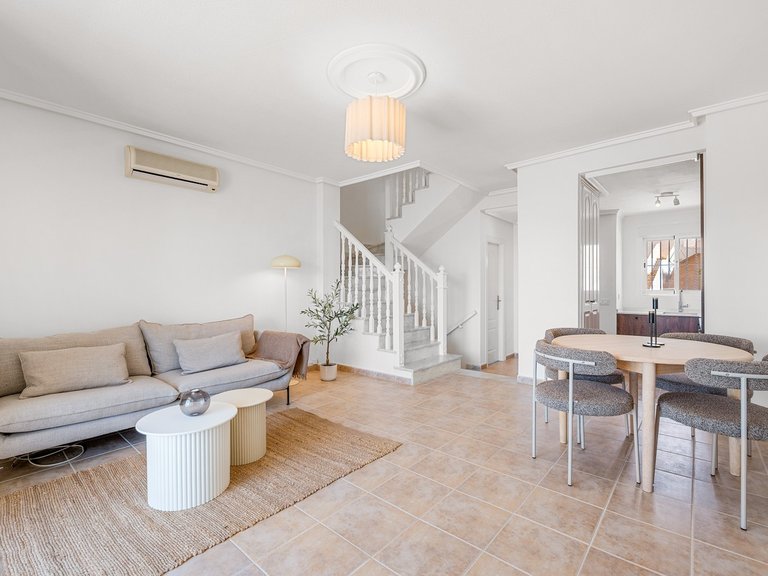 Villa for Sale in Cuidad quesada, Ciudad Quesada - Rojales, Alicante 5