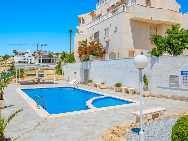 Villa for Sale in Cuidad quesada, Ciudad Quesada - Rojales, Alicante 2