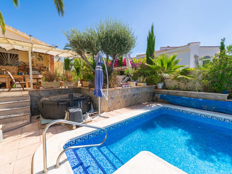 Villa for Sale in Ciudad Quesada, Ciudad Quesada - Rojales, Alicante 15