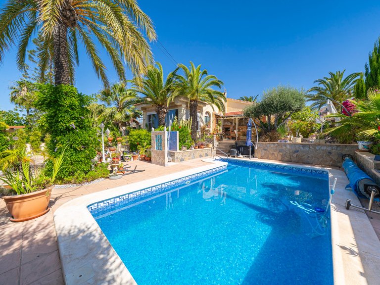Villa for Sale in Ciudad Quesada, Ciudad Quesada - Rojales, Alicante 5