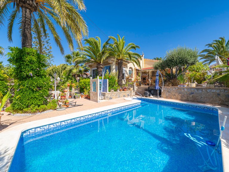 Villa for Sale in Ciudad Quesada, Ciudad Quesada - Rojales, Alicante 7