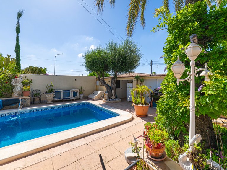 Villa for Sale in Ciudad Quesada, Ciudad Quesada - Rojales, Alicante 8