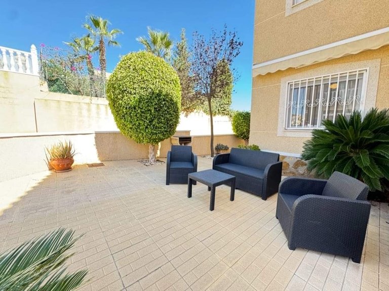 Apartment for Sale in Villamartin, Alicante 2
