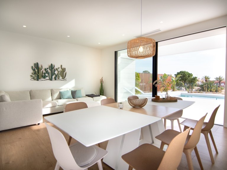 Villa for Sale in La Herrada, Los Montesinos, Alicante 13