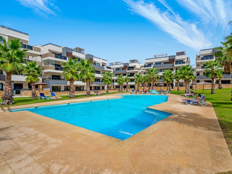 Apartment for Sale in Los Altos, Orihuela Costa, Alicante 32