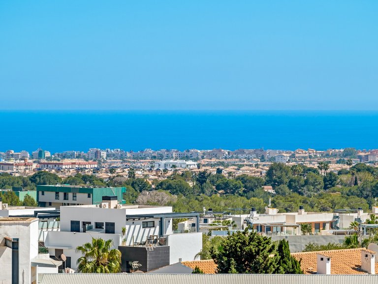 Apartment for Sale in Costa Blanca Orihuela Costa, Alicante 35