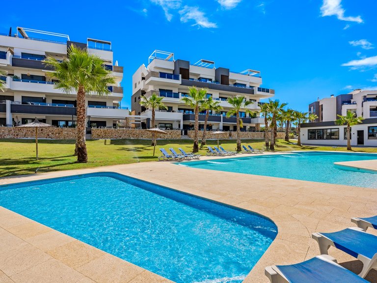 Apartment for Sale in Costa Blanca Orihuela Costa, Alicante 37