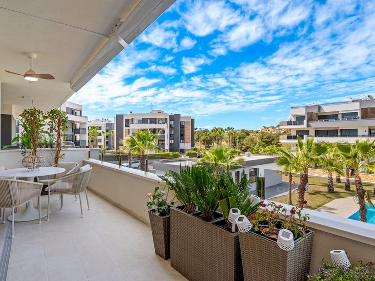 Apartment for Sale in Costa Blanca Orihuela Costa, Alicante 1