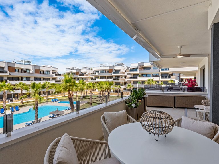 Apartment for Sale in Costa Blanca Orihuela Costa, Alicante 2