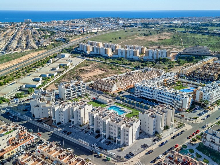 Apartment for Sale in Los Dolses, Orihuela Costa, Alicante 31