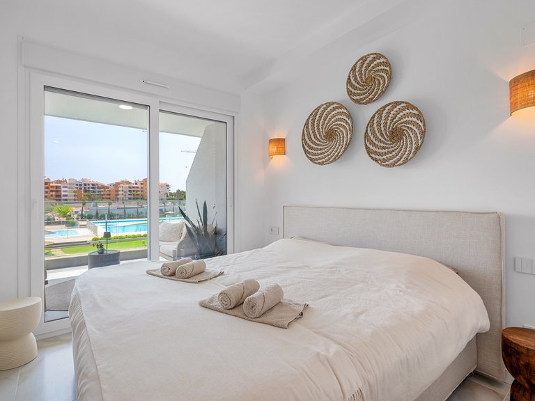 Apartment for Sale in Punta Prima, Alicante 13