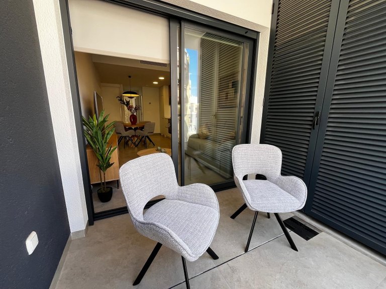 Apartment for Sale in Torrevieja, Alicante, 16