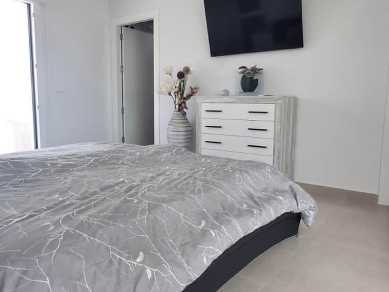 Villa for Sale in Orihuela, Alicante, 16