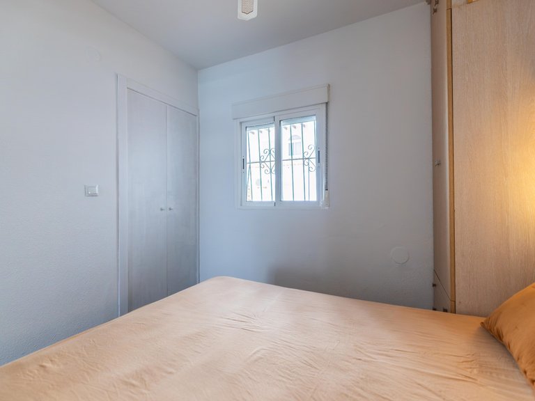 Apartment for Sale in Torrevieja, Alicante 20