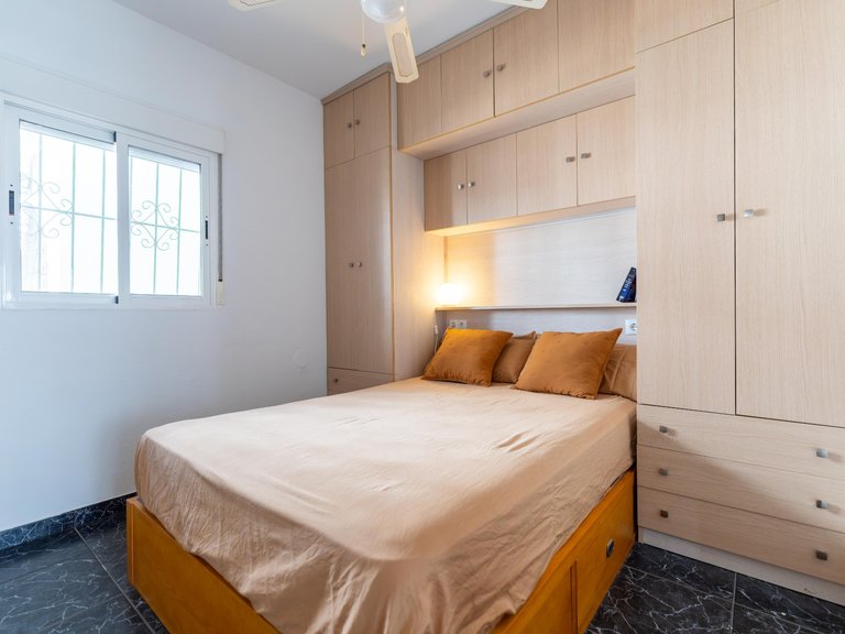 Apartment for Sale in Torrevieja, Alicante 17
