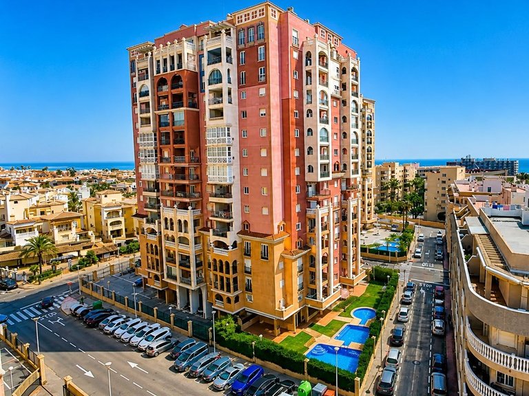 Apartment for Sale in Torrevieja, Alicante 1