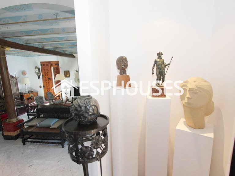 Villa for Sale in Guadalest, Alicante 28