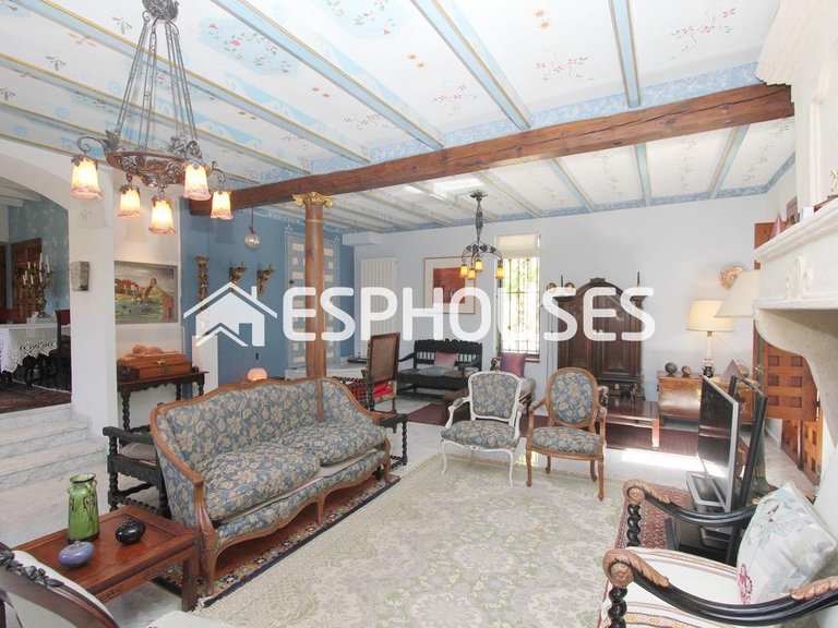 Villa for Sale in Guadalest, Alicante 33