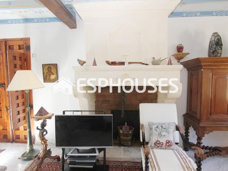 Villa for Sale in Guadalest, Alicante 34