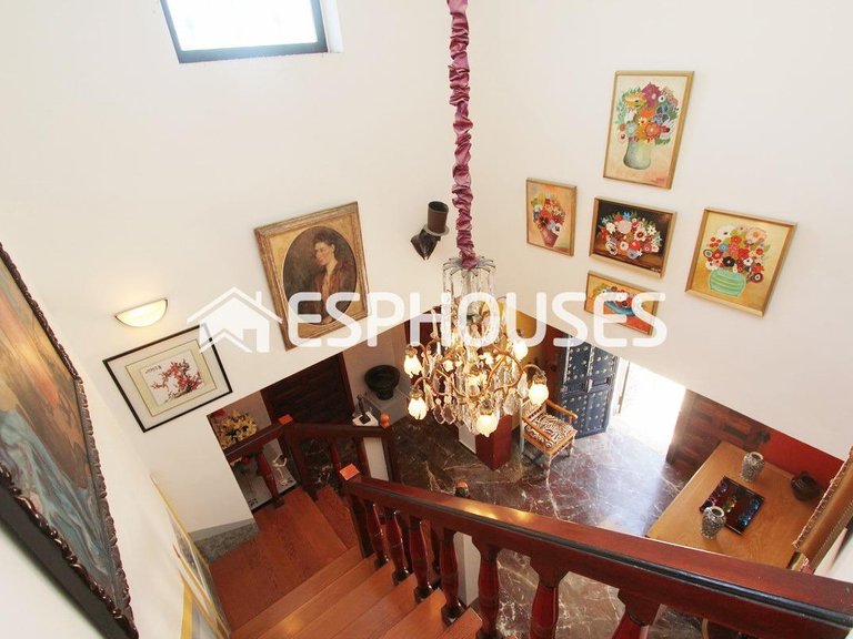 Villa for Sale in Guadalest, Alicante 36