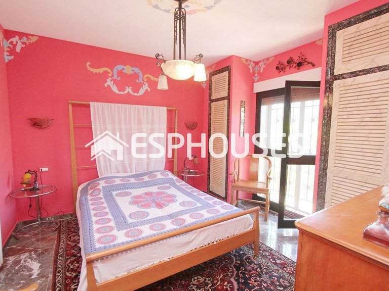 Villa for Sale in Guadalest, Alicante 39