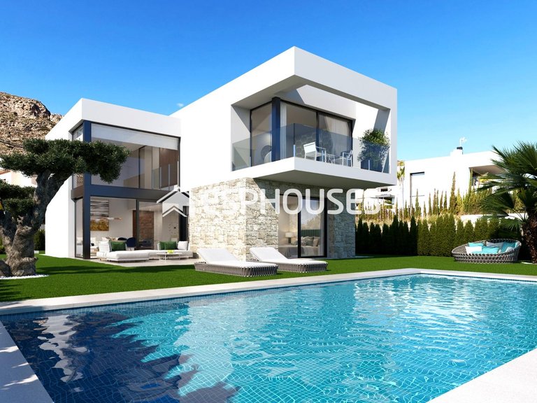 Villa for Sale in Finestrat, Alicante 1