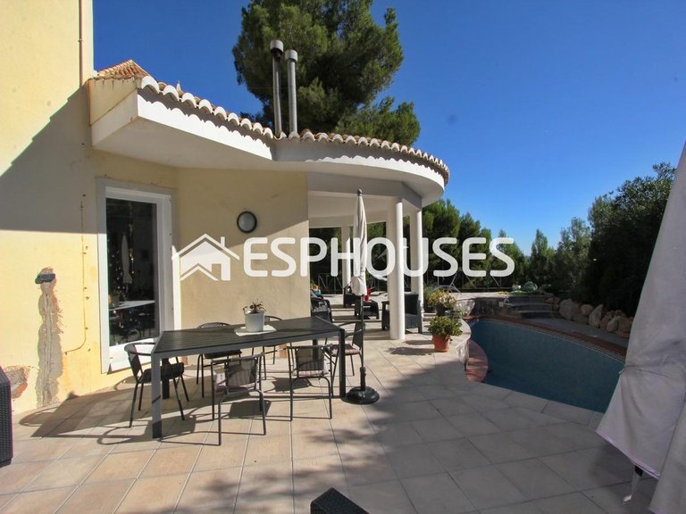 Villa for Sale in Altea, Alicante 4