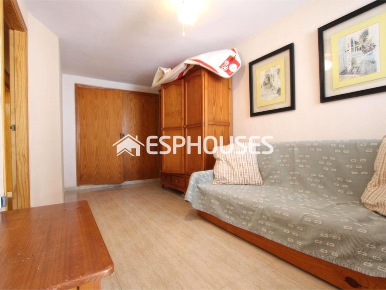 Apartment for Sale in Guardamar Del Segura, Alicante 25