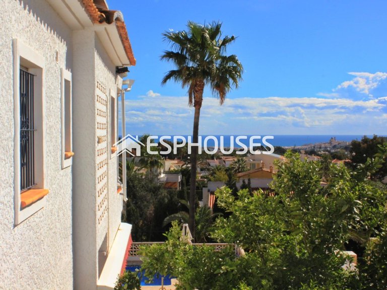 Villa for Sale in La Nucia, Alicante 16