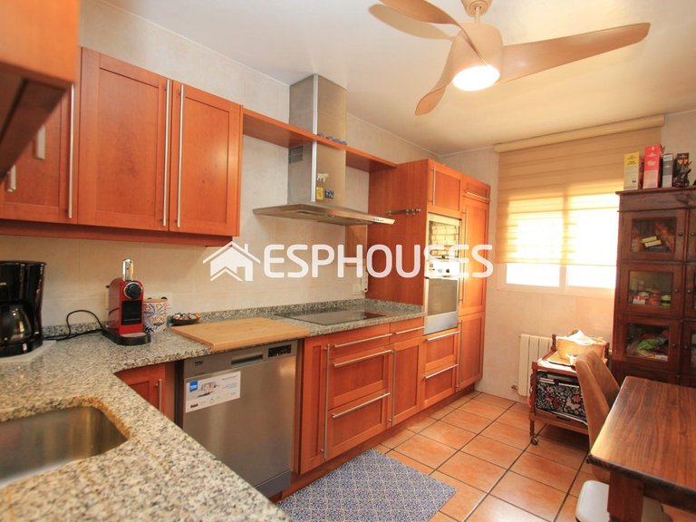 Villa for Sale in La Nucia, Alicante 21