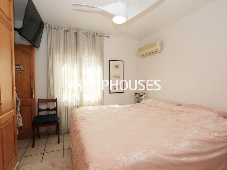 Villa for Sale in La Nucia, Alicante 26