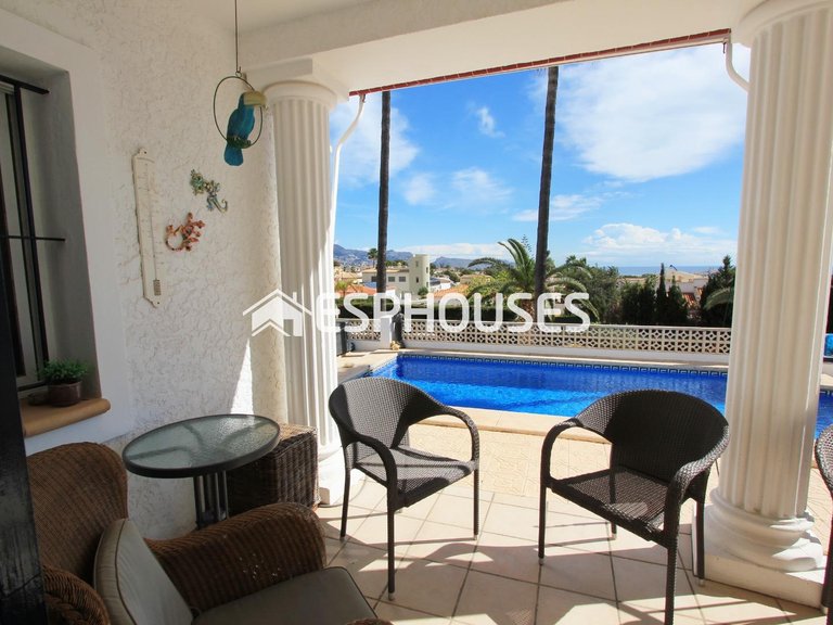 Villa for Sale in La Nucia, Alicante 42