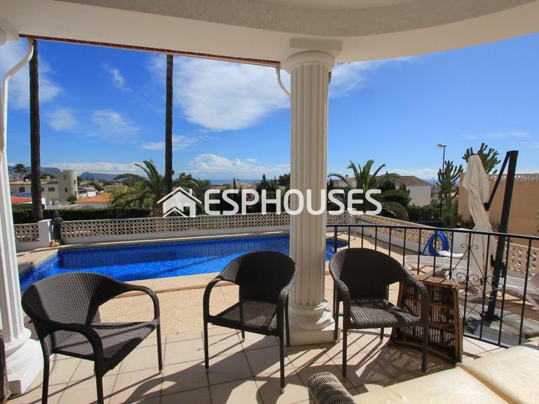 Villa for Sale in La Nucia, Alicante 43