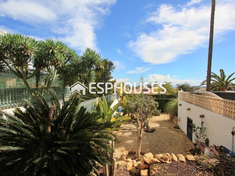 Villa for Sale in La Nucia, Alicante 45