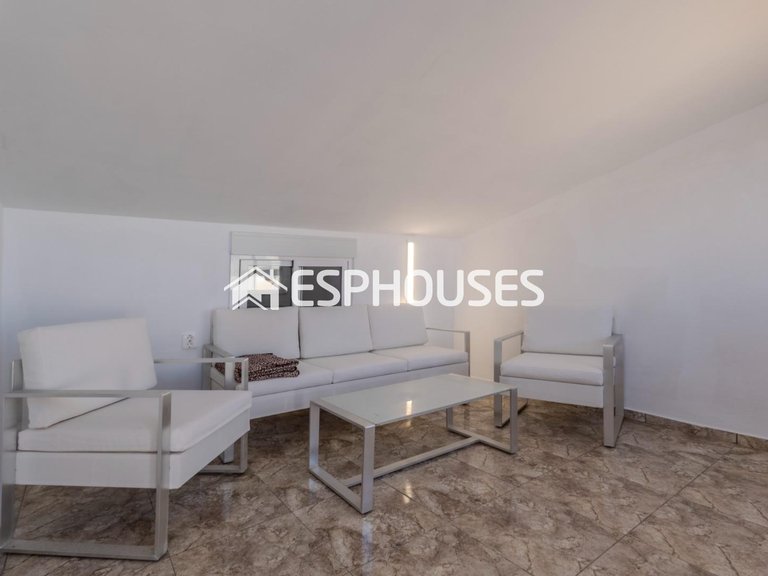 Villa for Sale in La Mata, Alicante 23