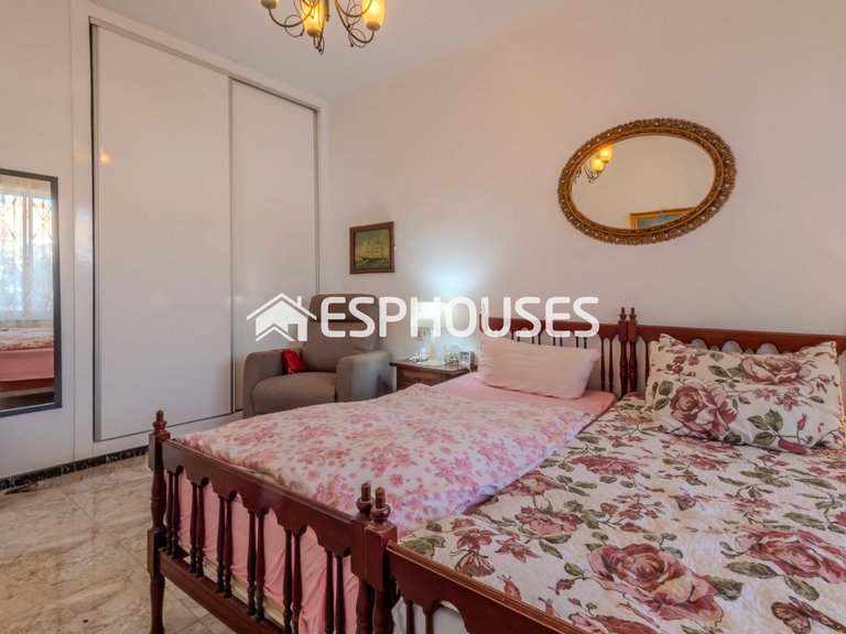 Villa for Sale in La Mata, Alicante 13