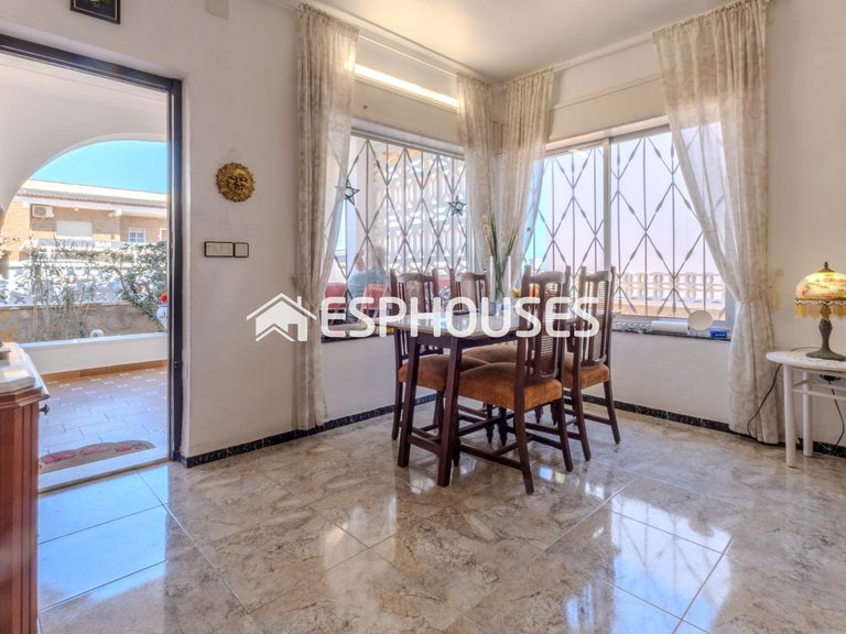 Villa for Sale in La Mata, Alicante 3