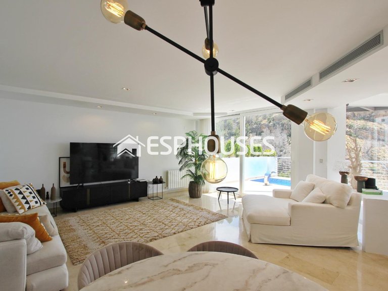 Villa for Sale in Altea, Alicante 4