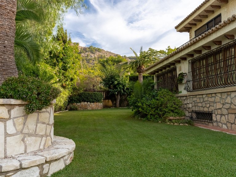 Villa for Sale in Costa Blanca Alicante, Alicante 41
