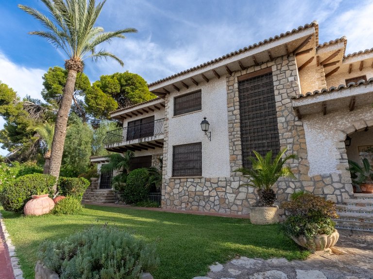 Villa for Sale in Costa Blanca Alicante, Alicante 5