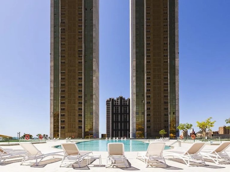 Apartment for Sale in Costa Blanca Benidorm, Alicante 36